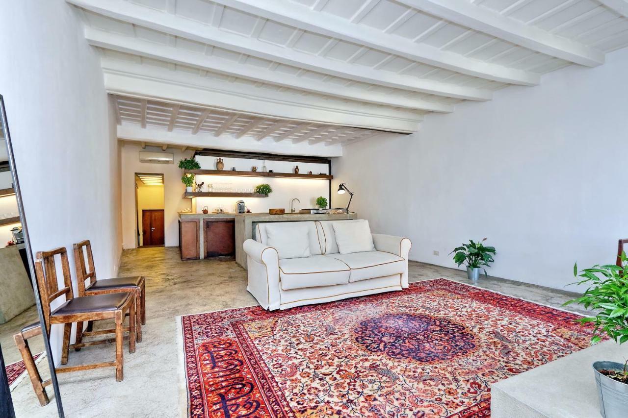 Campo De Fiori - Amore Mama's Appartement
